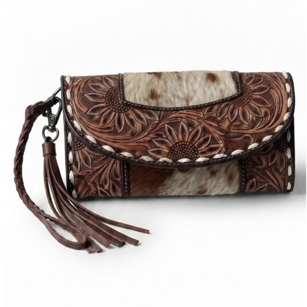 Flawed Gem! United Suspl USA Tooled Leather Cowhide Floral Wristlet Wallet